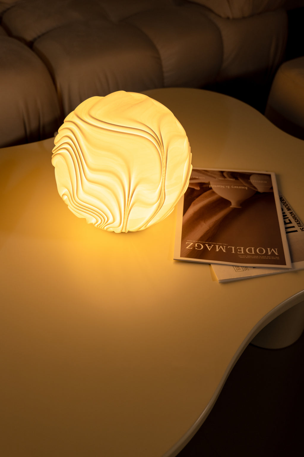 Fliessende Skulptur Lampe