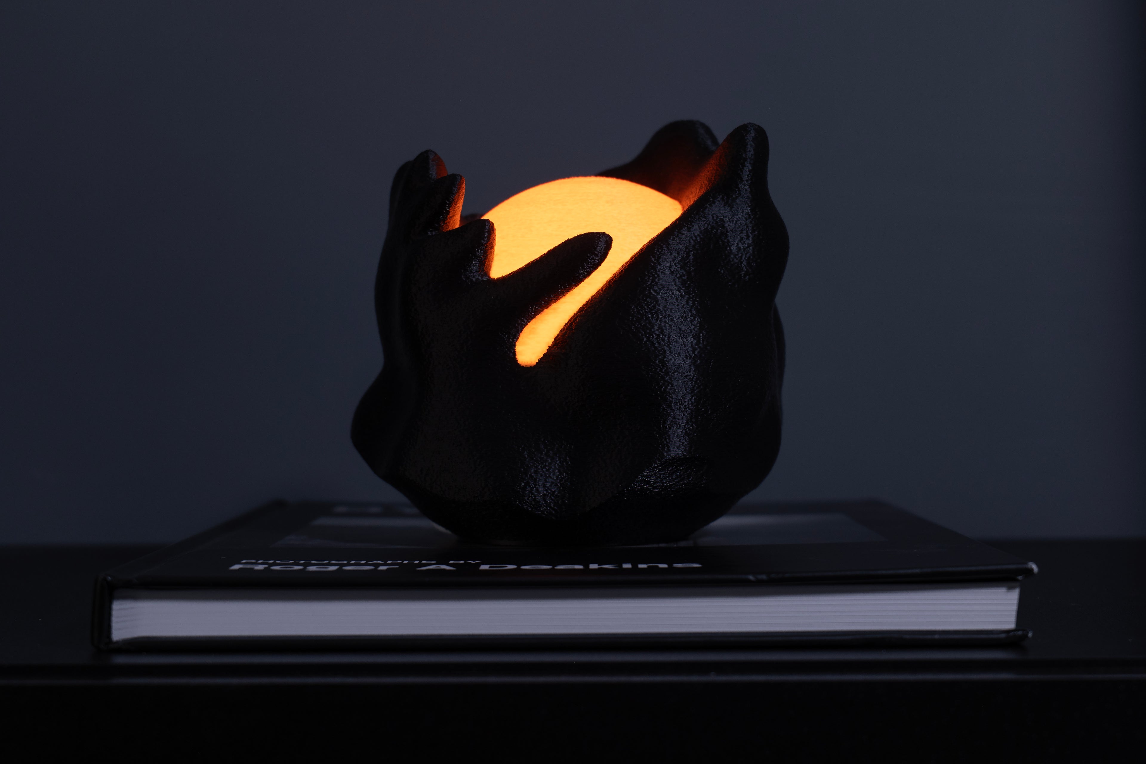 Magmaskulptur Lampe